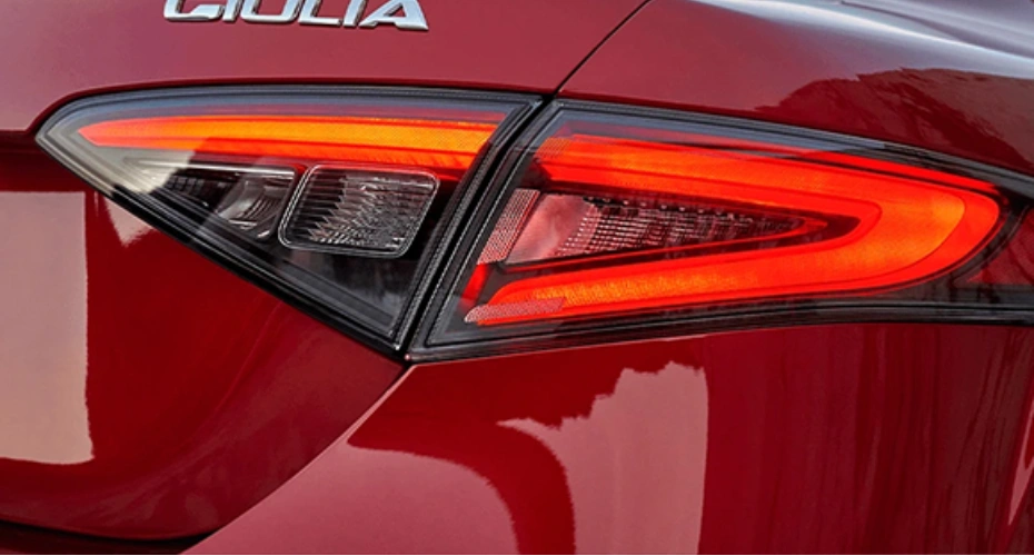 Rear lamps